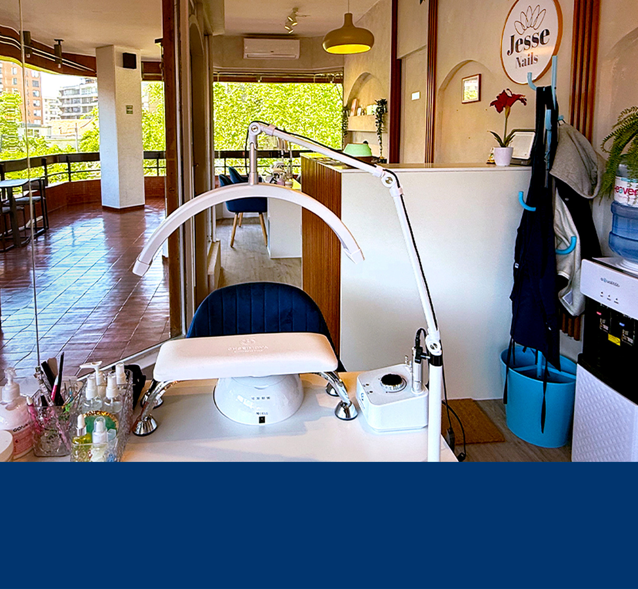 Salón de manicure en Providencia, Metro Los Leones